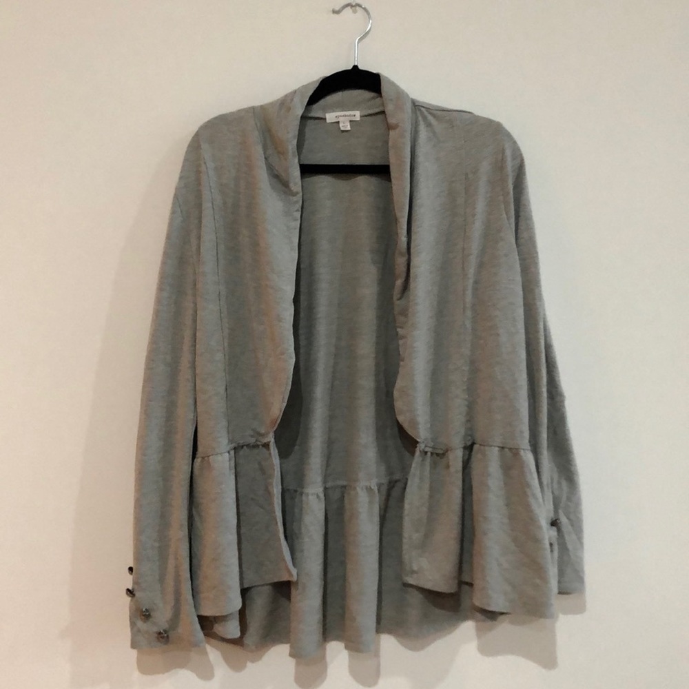 Women’s blazer/sweater
